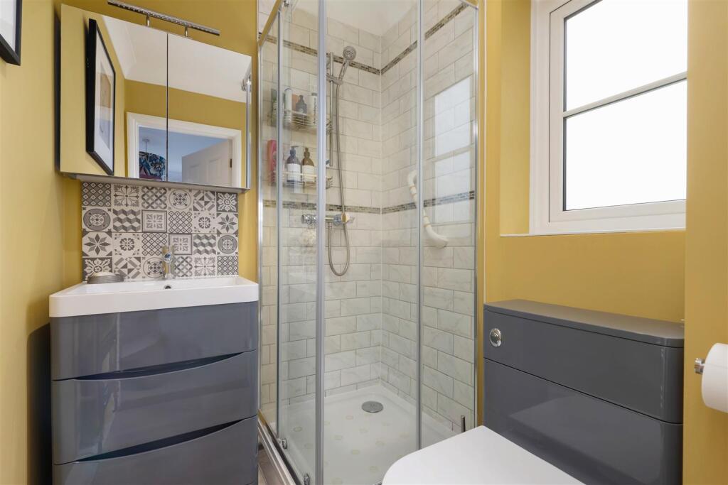 Granary Place, Gordon Road, Whitstable