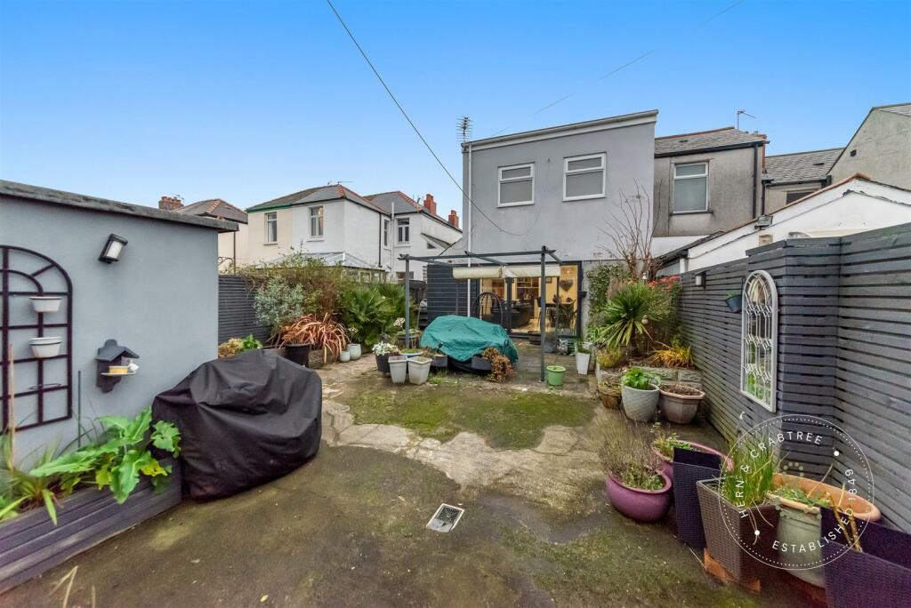 Fairwater-Grove-East-28.jpg