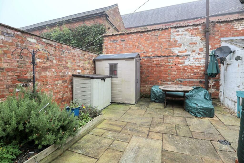 Shared courtyard garden.jpg