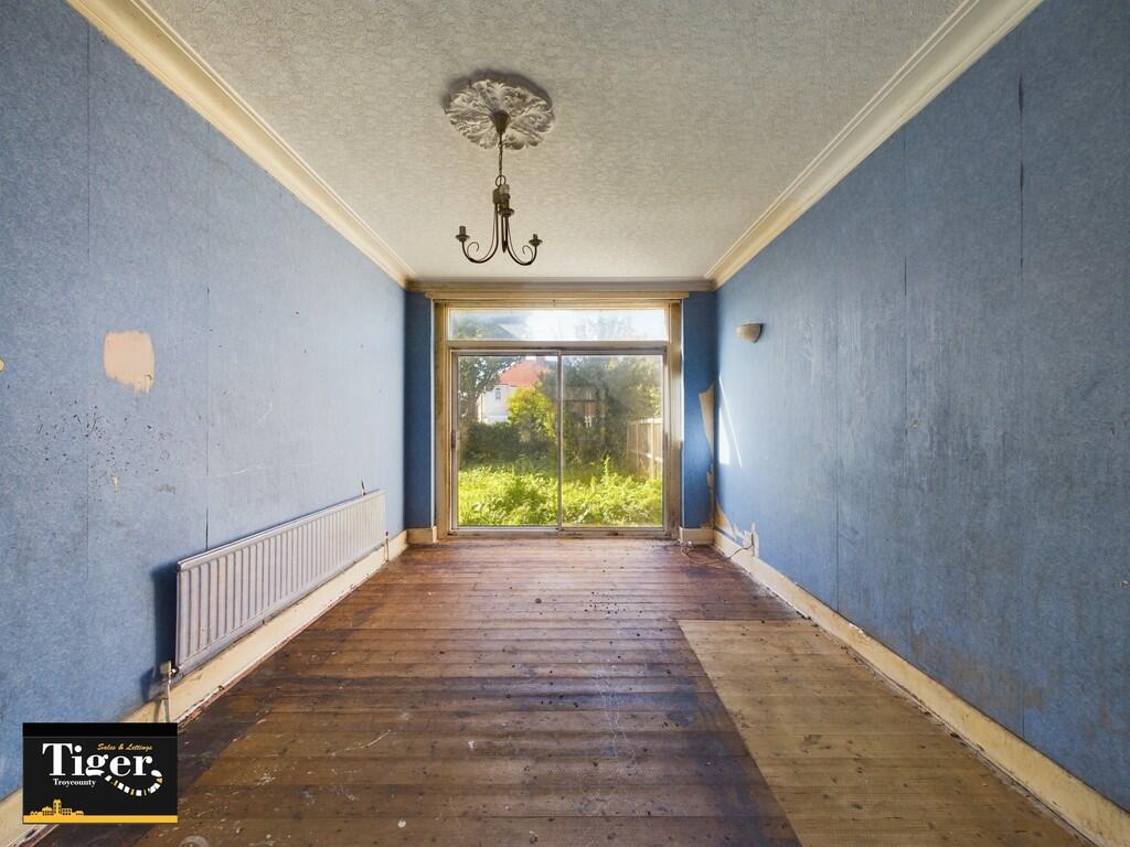 CAM03440G0-PR0137...