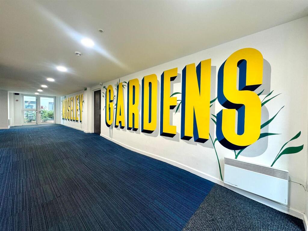 Entrance pic 2.jpeg