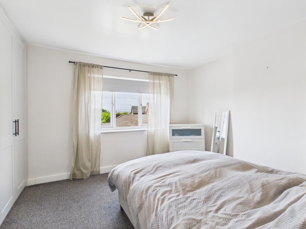 CAM04634G0-PR0045-STILL015