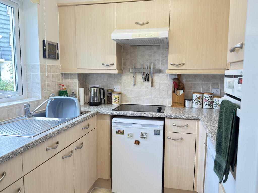 Fitted Kitchen