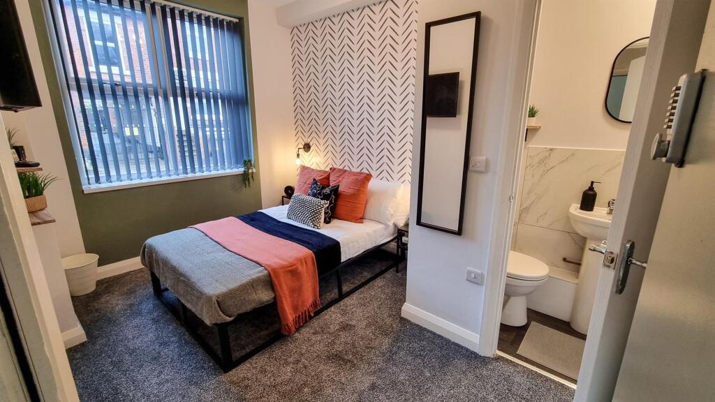 WhatsApp Image 2024-02-20 at 10.40.51.jpeg