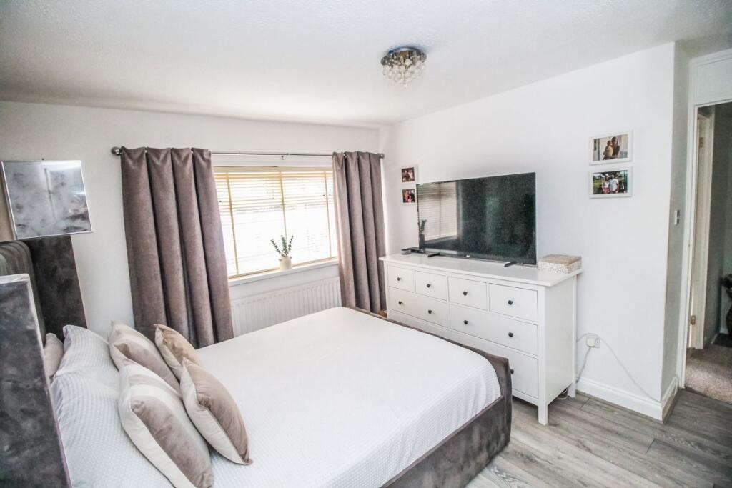 Bedroom One Pic 2.