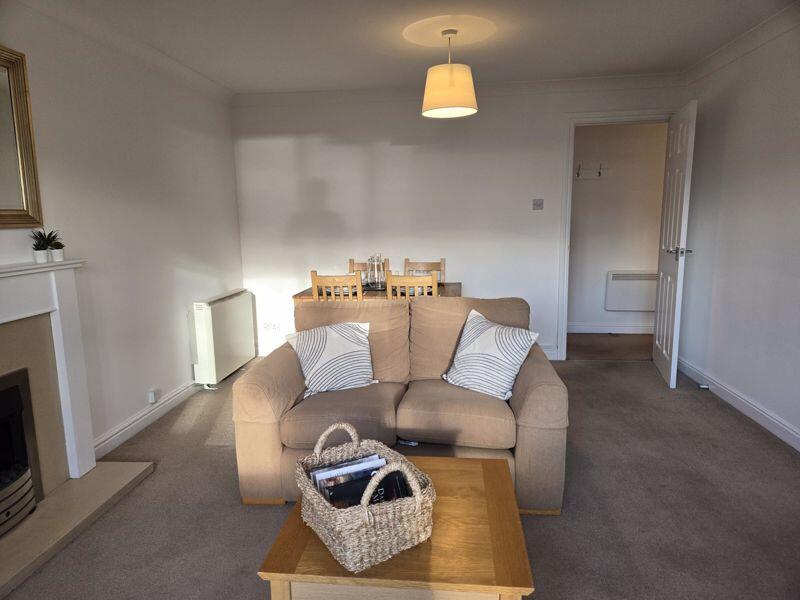 Reverse view living area 