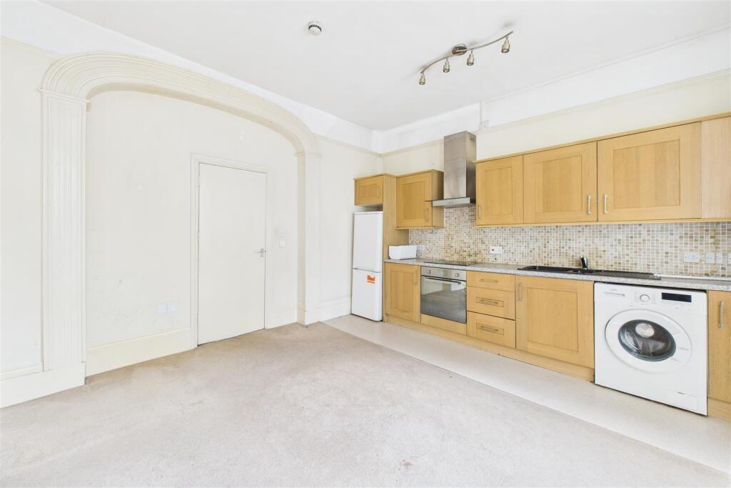 41 Ashley Hill, Montpelier, Bristol BS6 5JA | Free