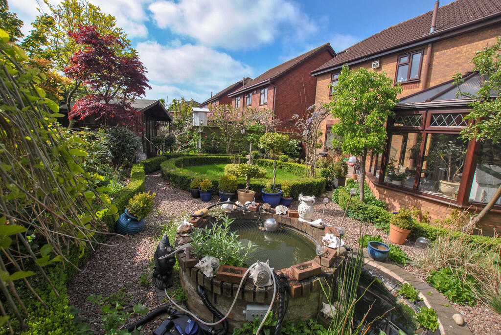 Garden pond_edite...