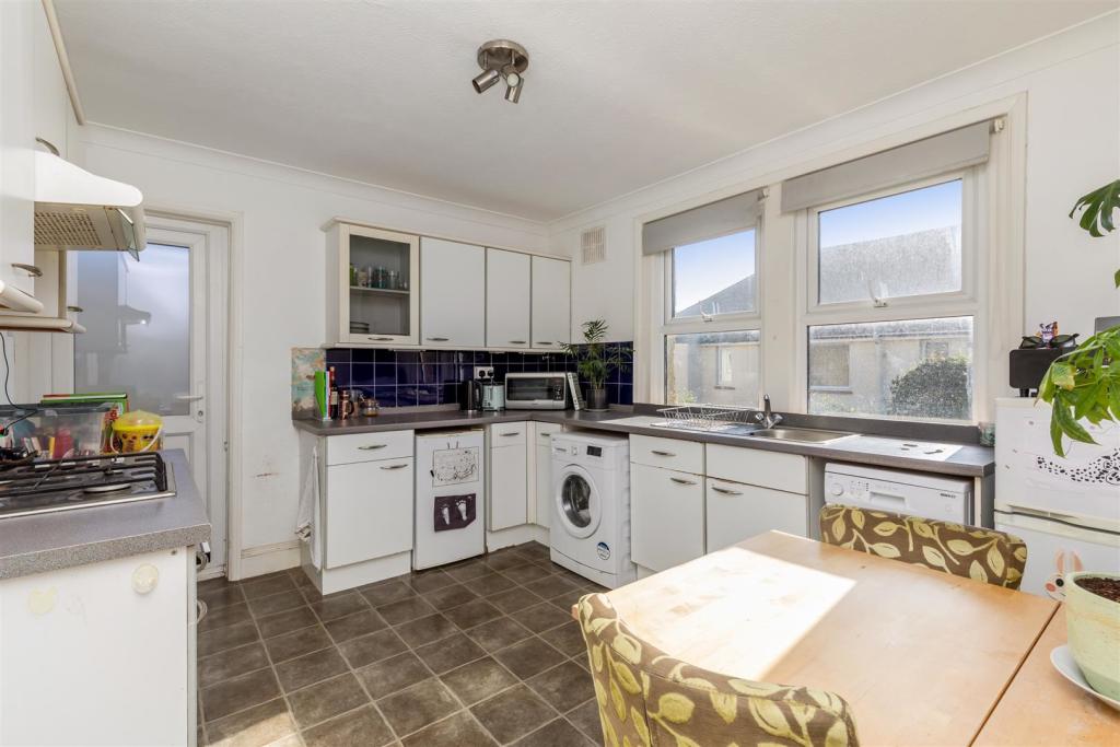 St Leonards Avenue, 17-2.JPG