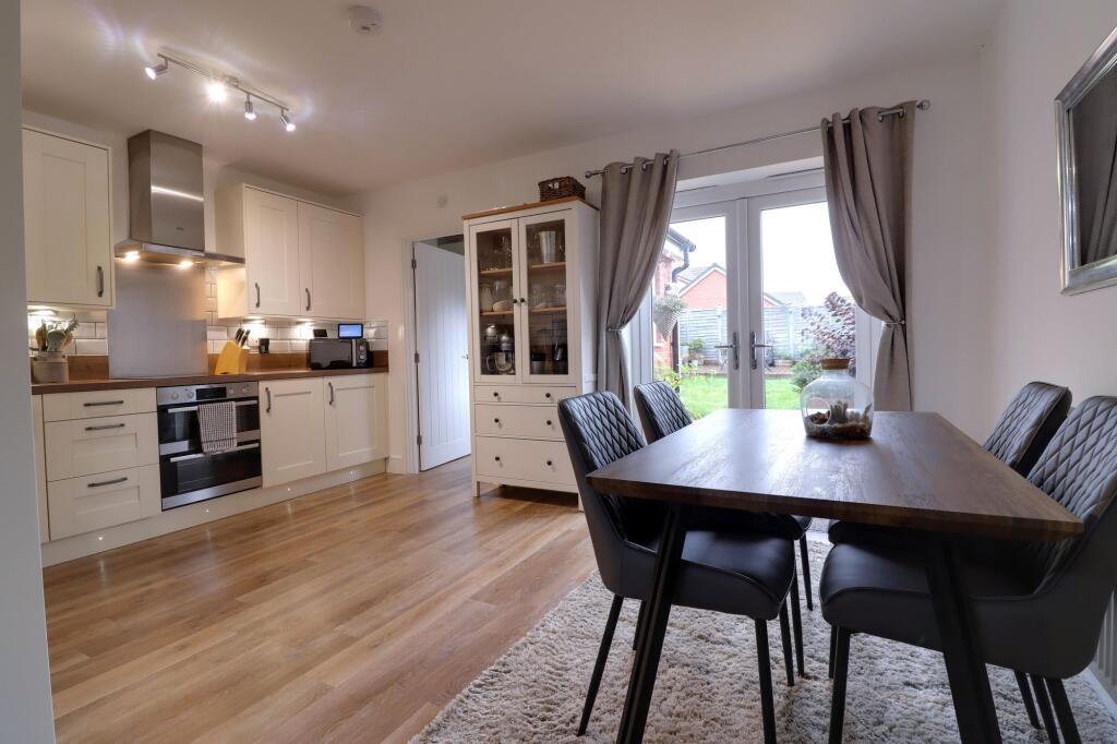 Kitchen Diner