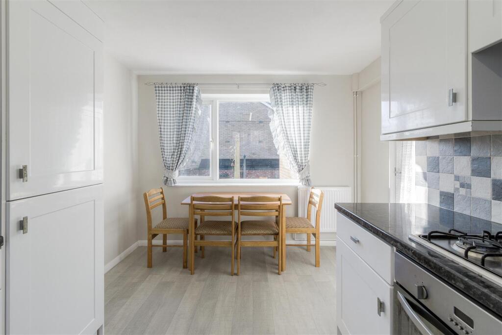Kitchen Breakfast Room