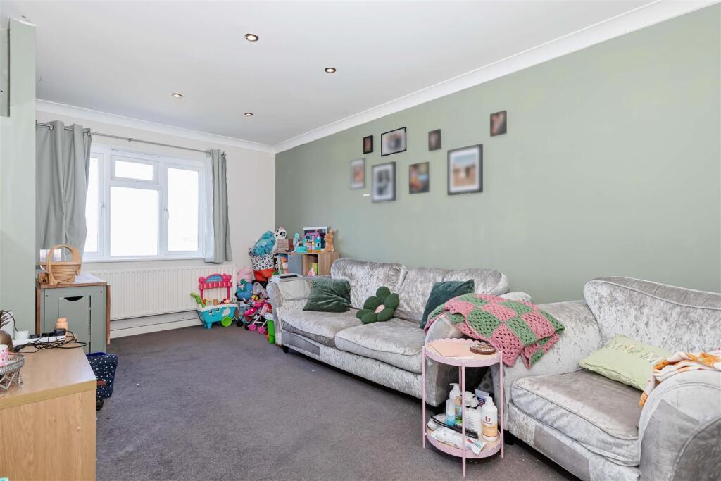 For Sale by Aspire Residential | Limbrick Lane