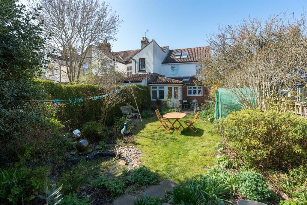 44TurnerRd-004.jpg