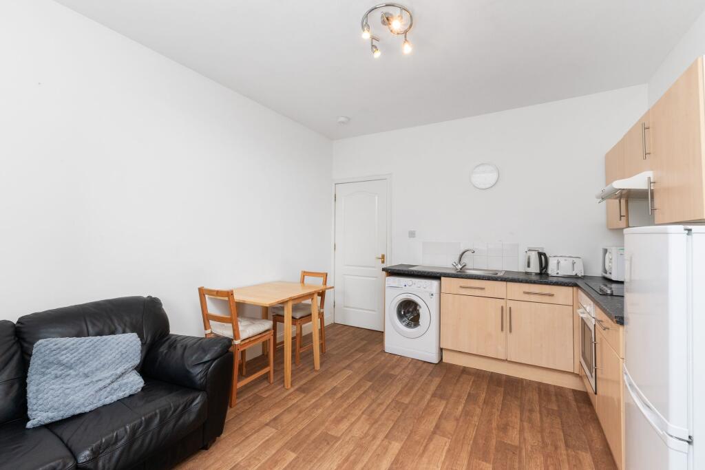 Lounge, Kitchen &amp; Dining Room