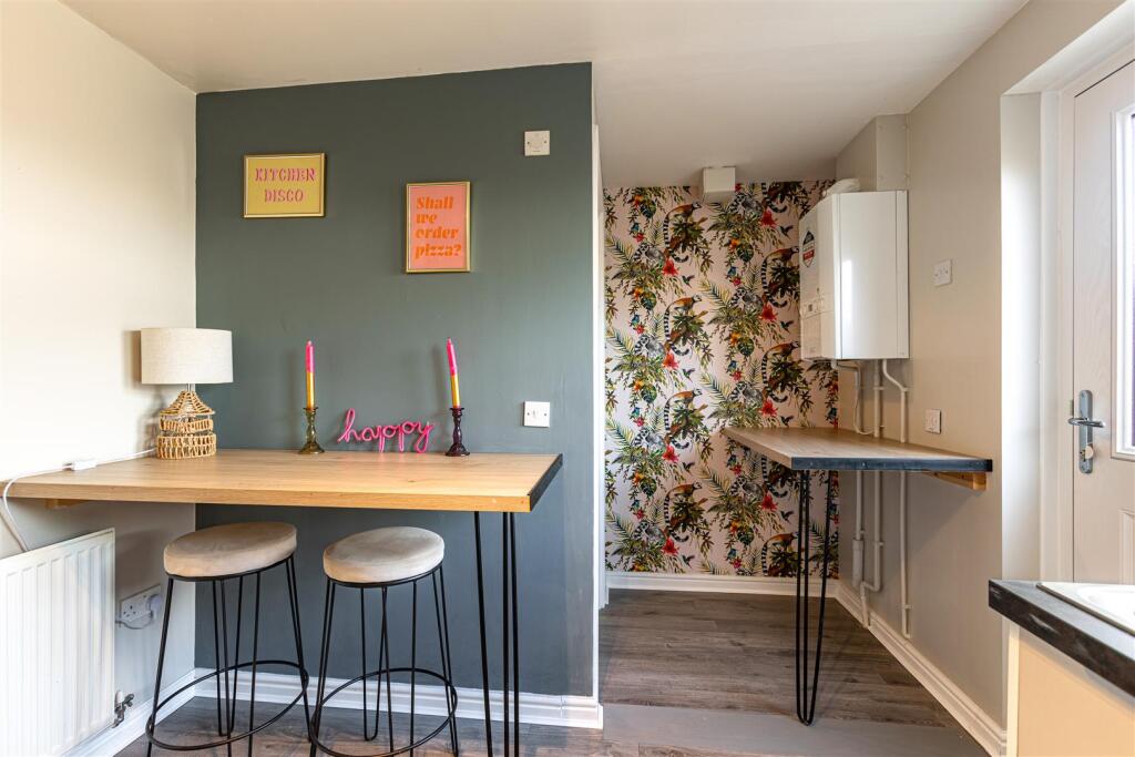 25 KIngfisher Grove Galashiels 11.JPG