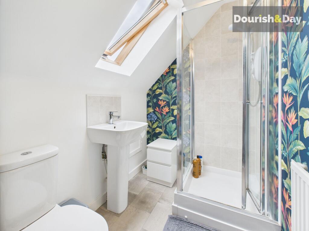 Bed One En-Suite