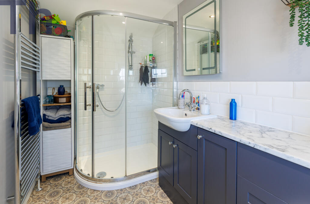 Family Bathroom with Separate Shower