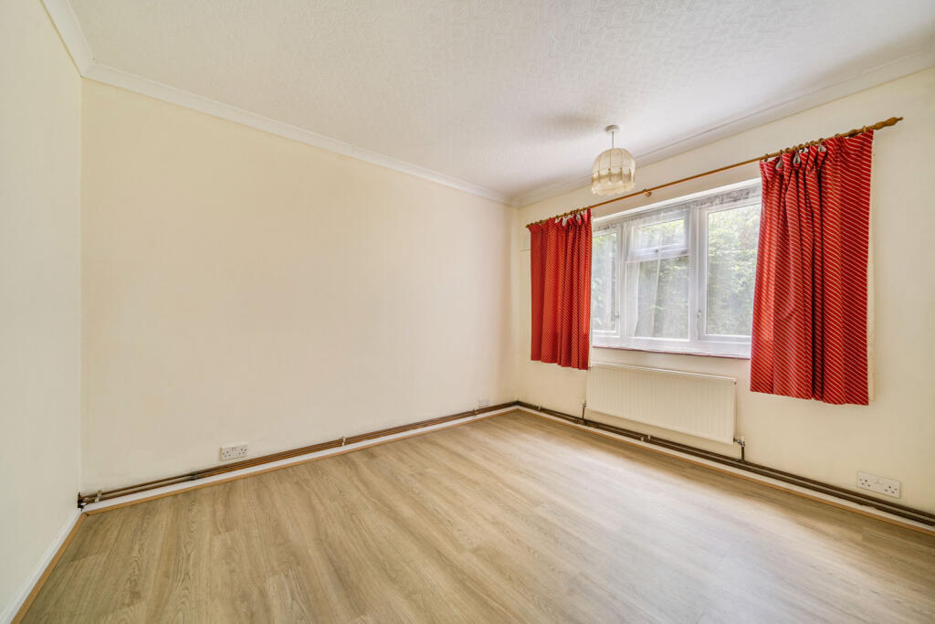 1329202-8-687e507...