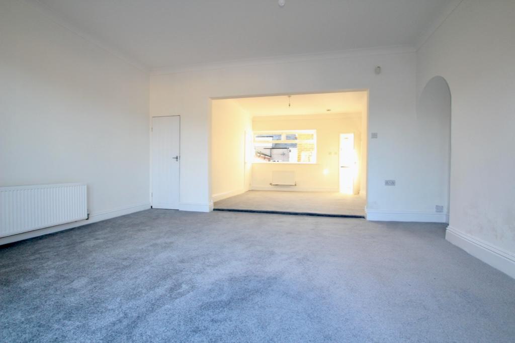 Living /Dining Area