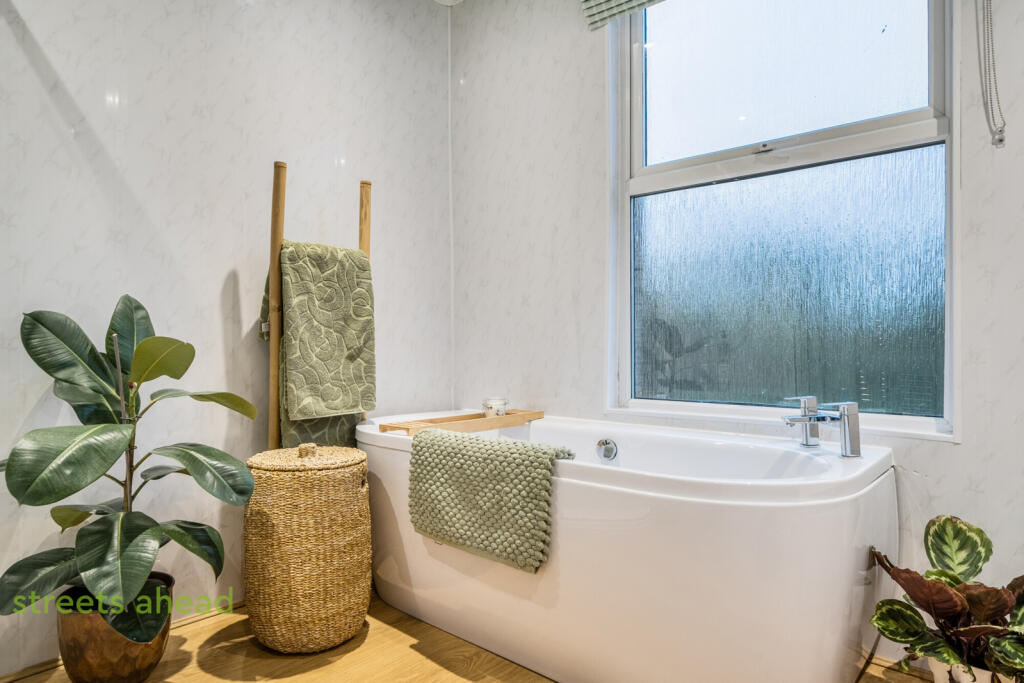 4ca125c6-8cac-485...