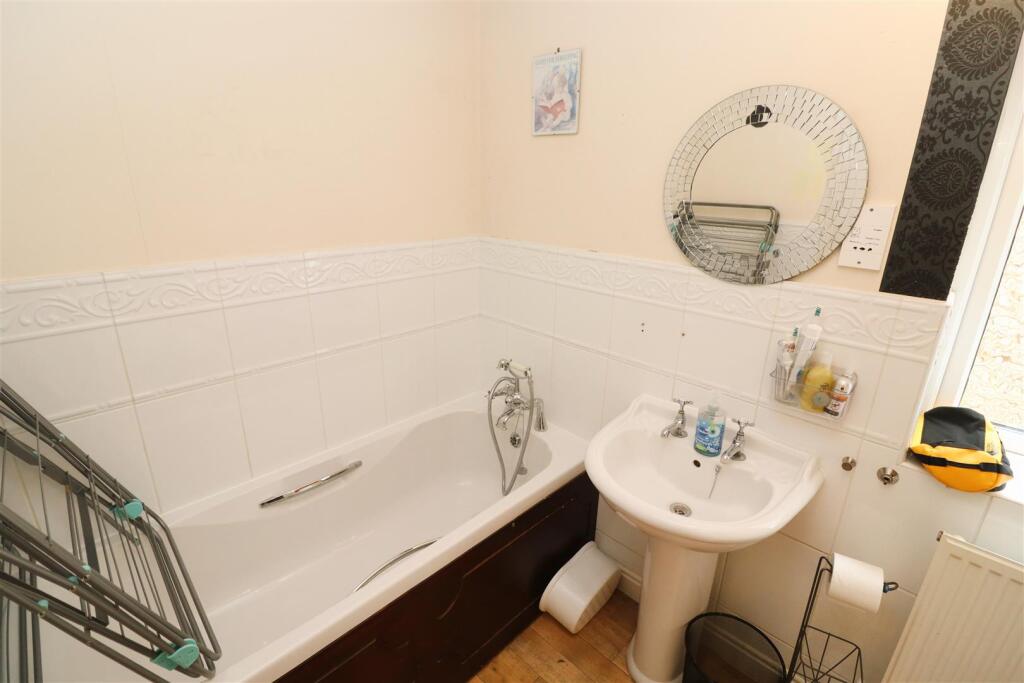 Bathroom / Shower Room / WC