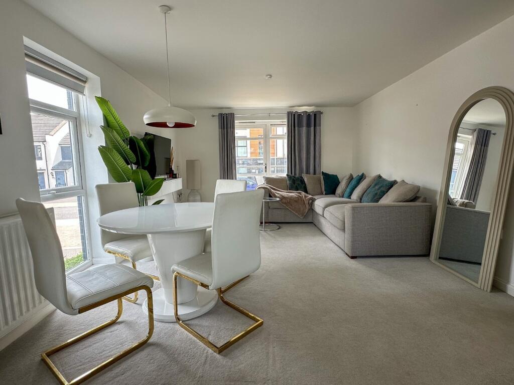 Living/Dining Room