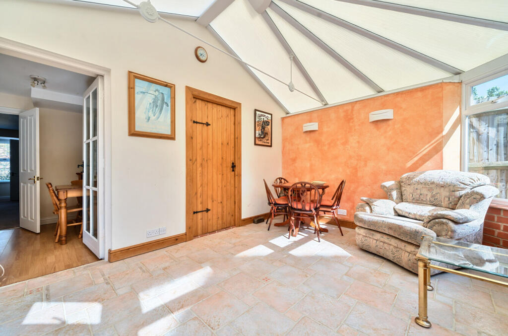 1313759-19-685981...