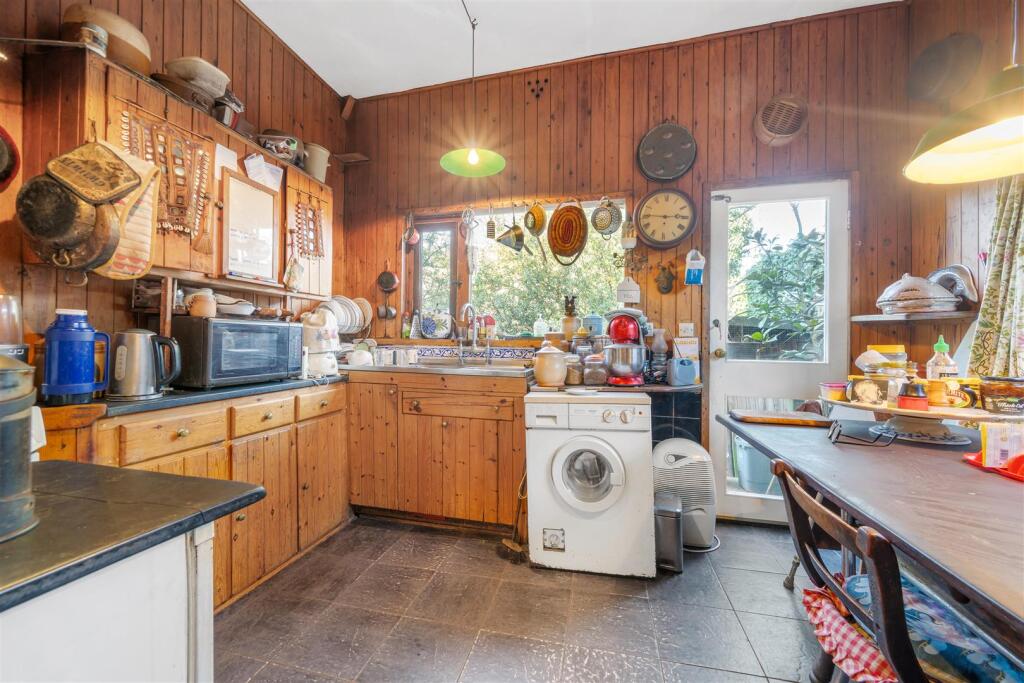 41 Slaithwaite Road-16.jpg