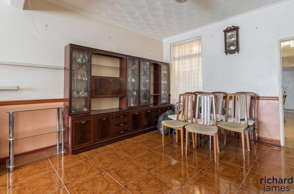 f7ad4a3ac4c645d4af1489efe882f038