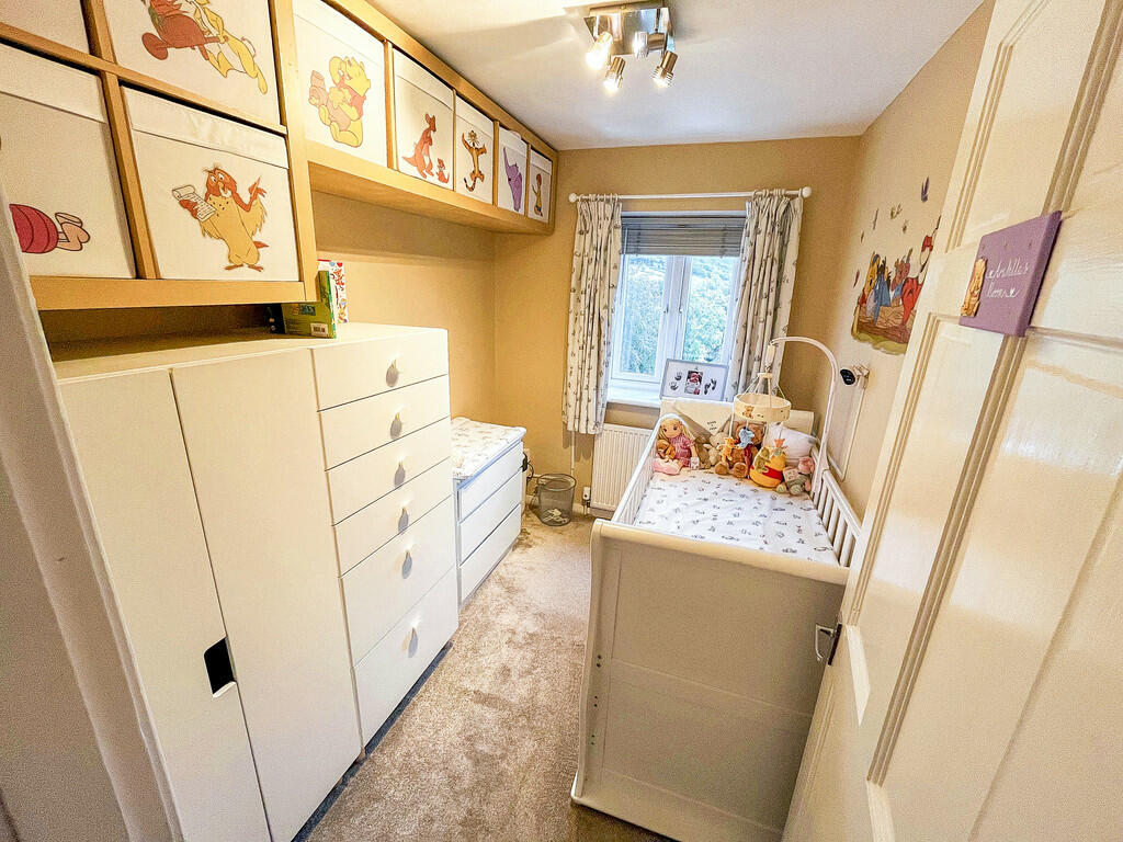 16_Bedroom2_edite...