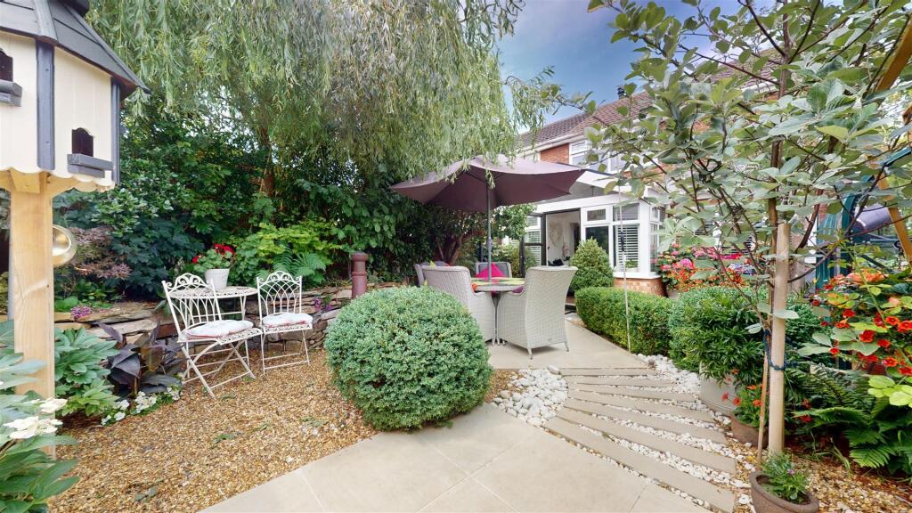 Bramcote Avenue Rear Garden