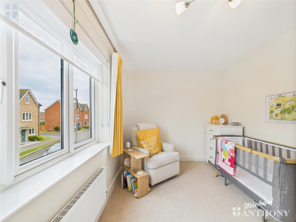 CAM03218G0-PR0648-STILL010