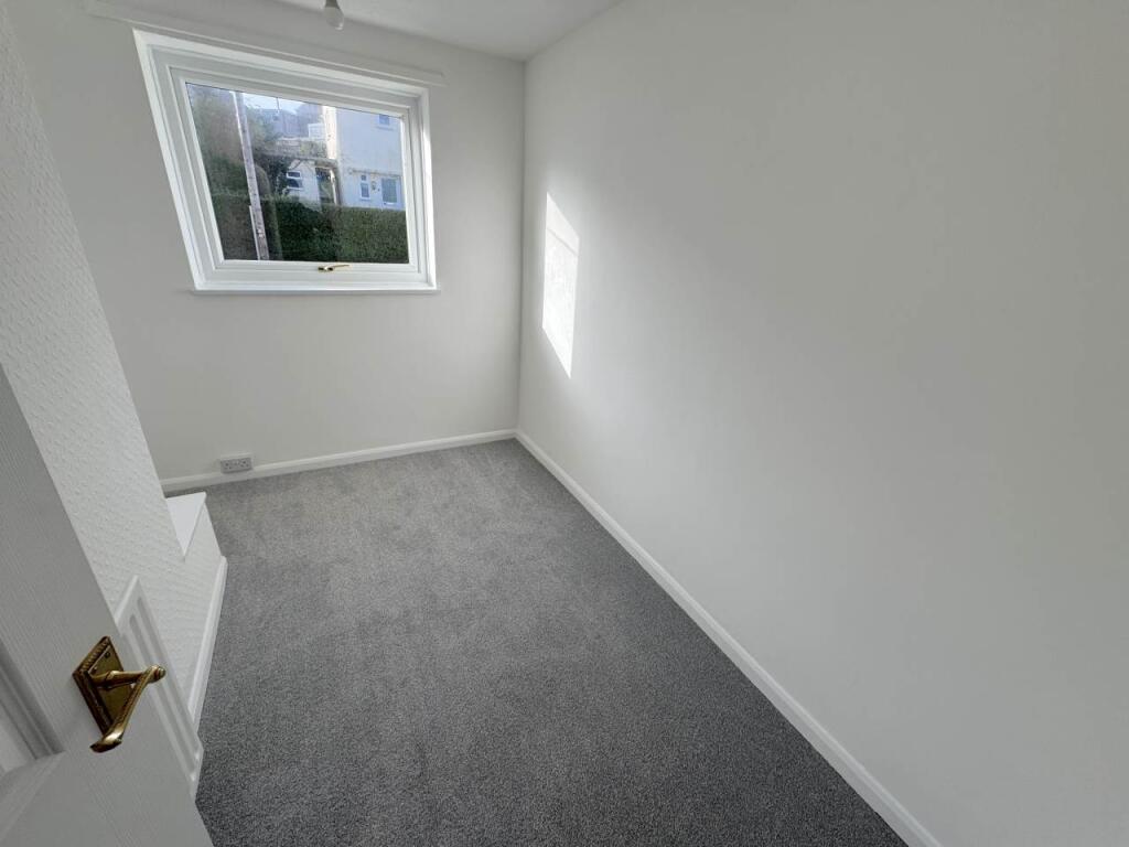 bedroom3