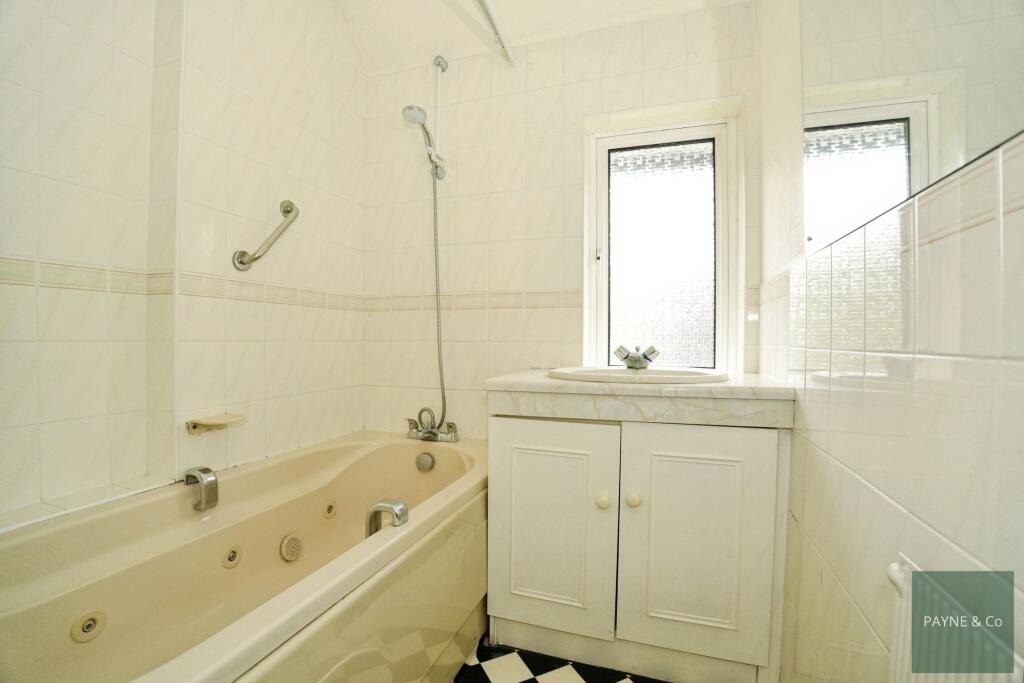 First Floor Bathroom