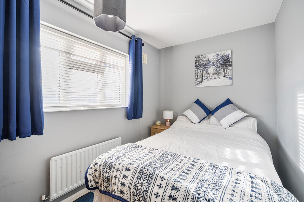 1354915-17-68dd64eb33ed2