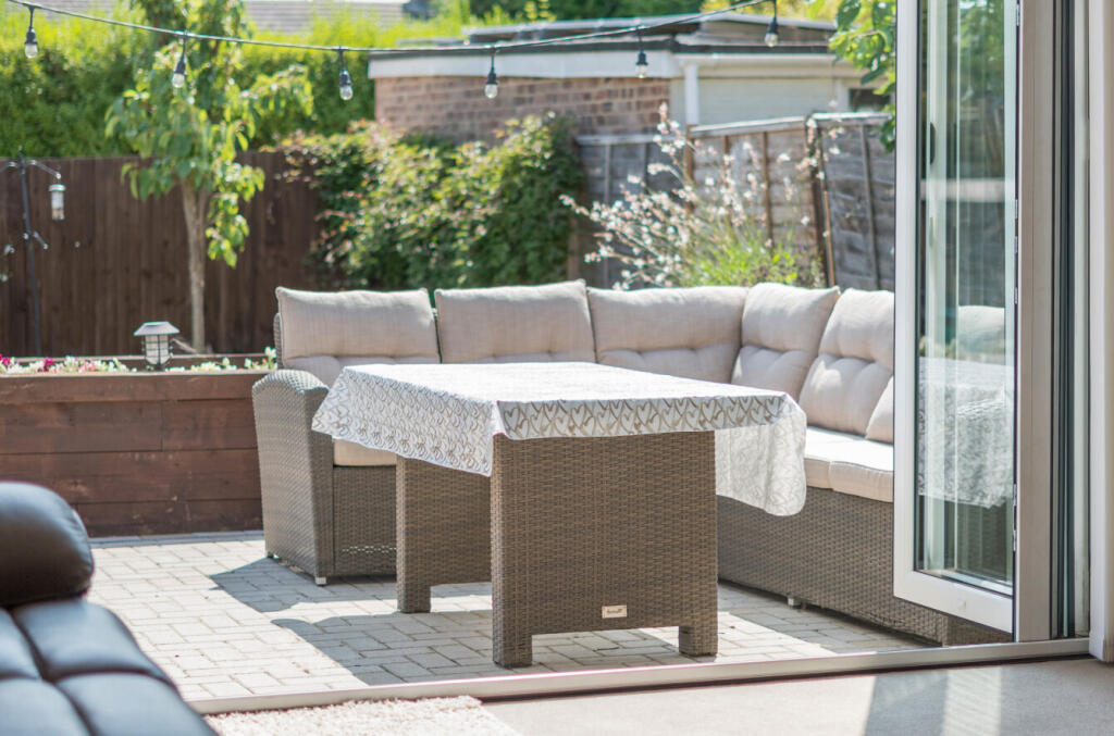 1340356-20-689f53...