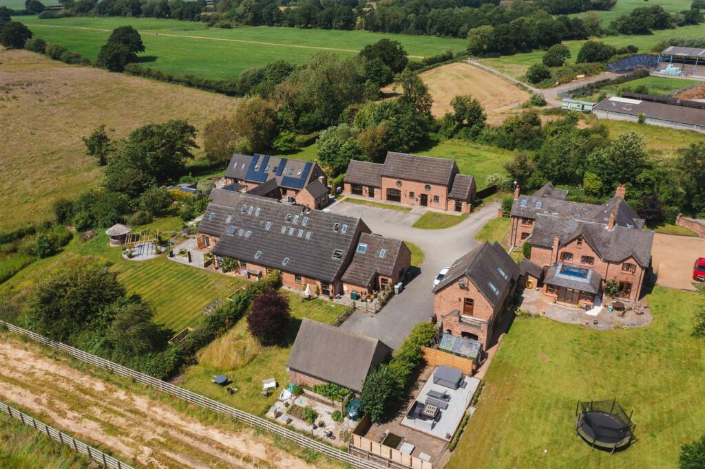 1LaneEndBarn-28.jpg