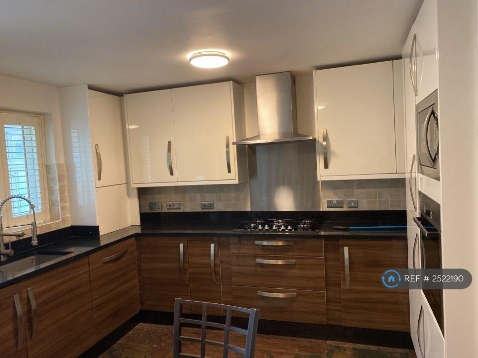 Kitchen - 2