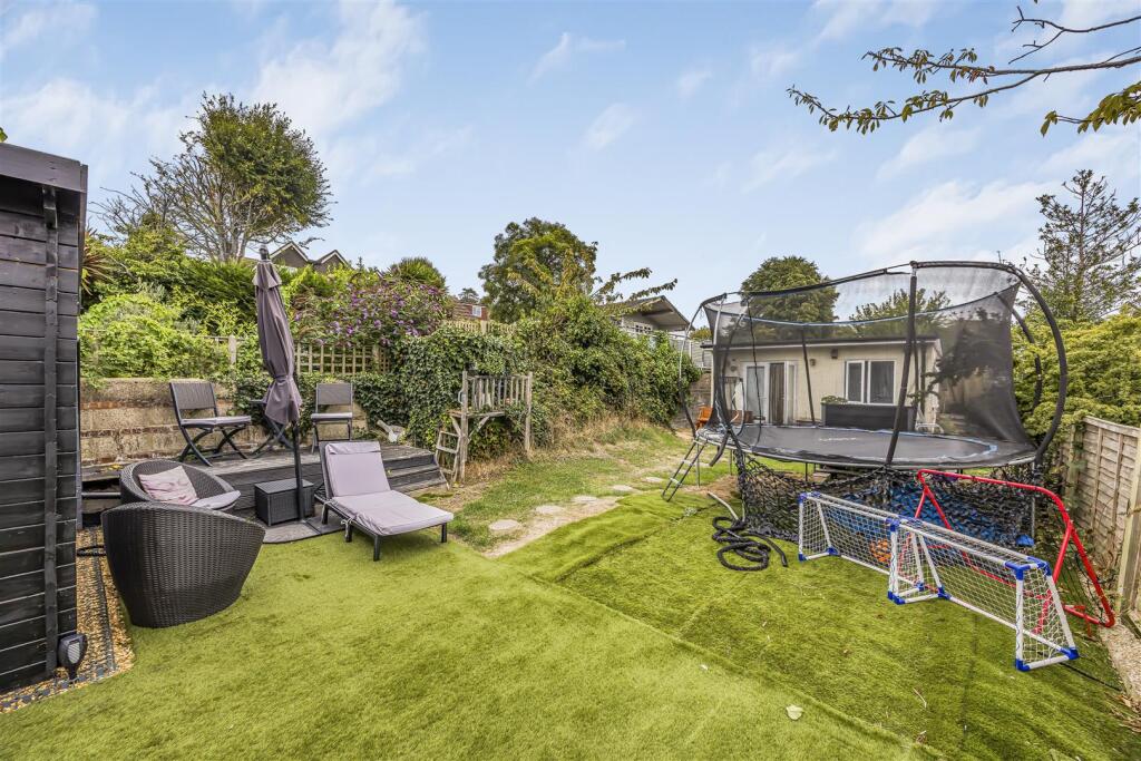 30 Uplands Road, Drayton-PorticoMarketing-SoldBy-3