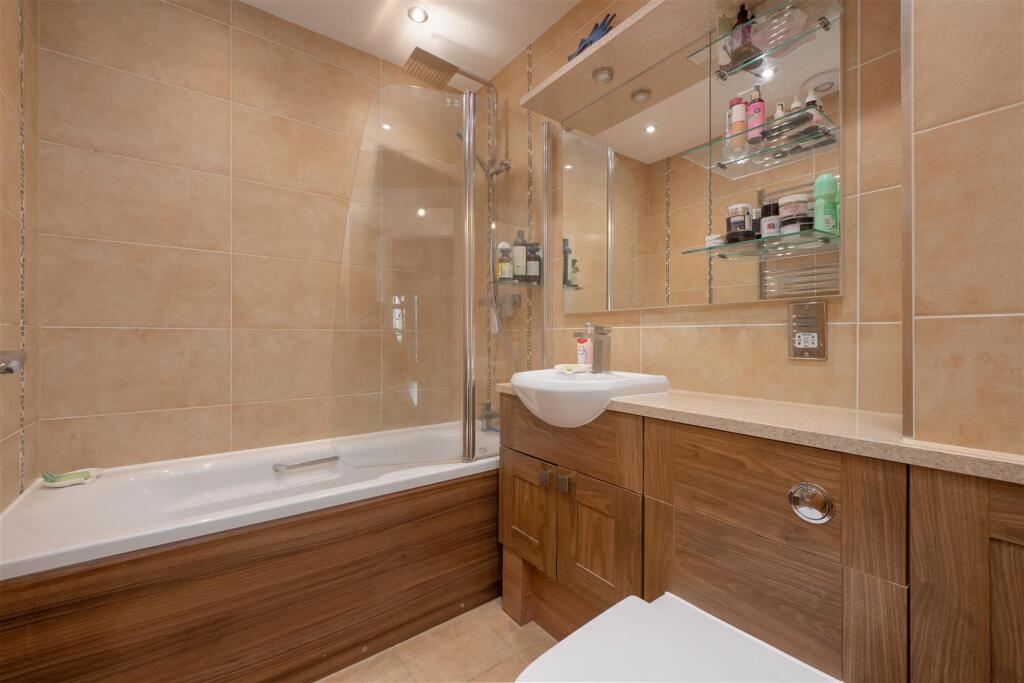 Carlton Court, Whitstable