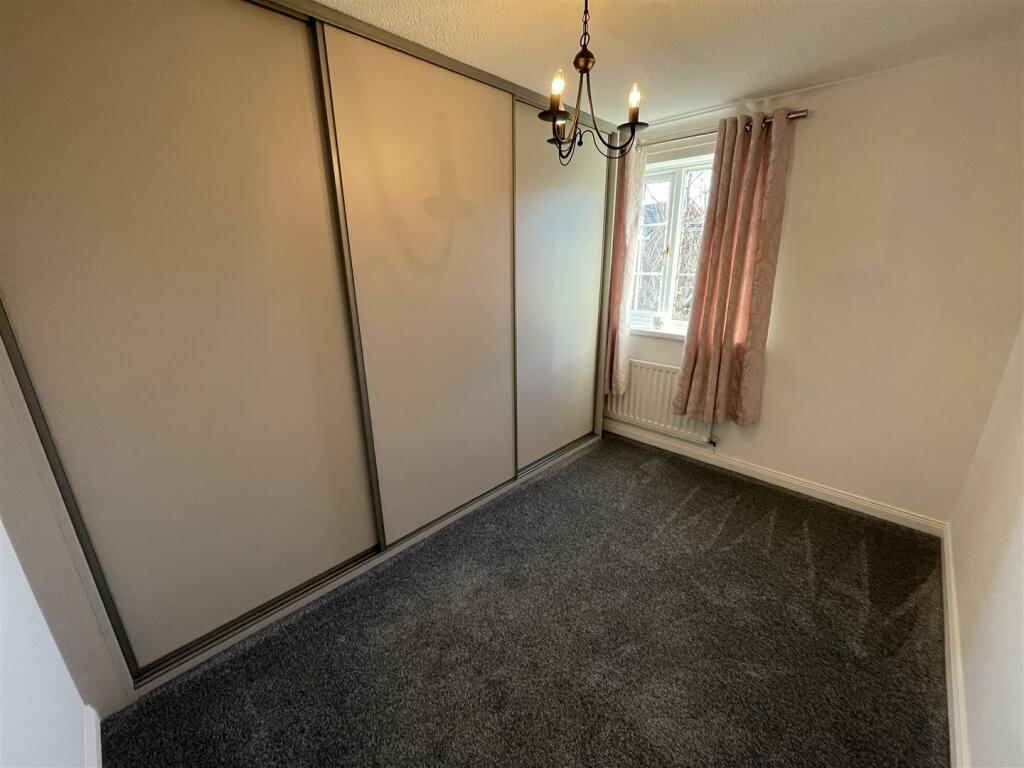 105 turnberry 11.jpg