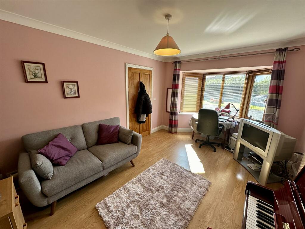 Music Room / Bedroom