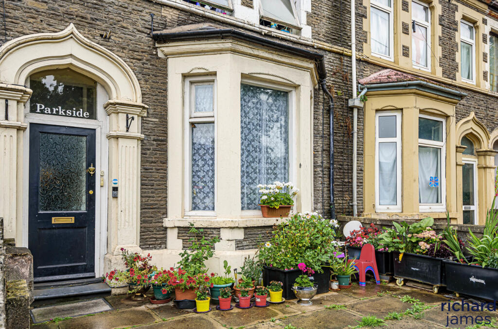 605d2b6f-30cc-4eb...