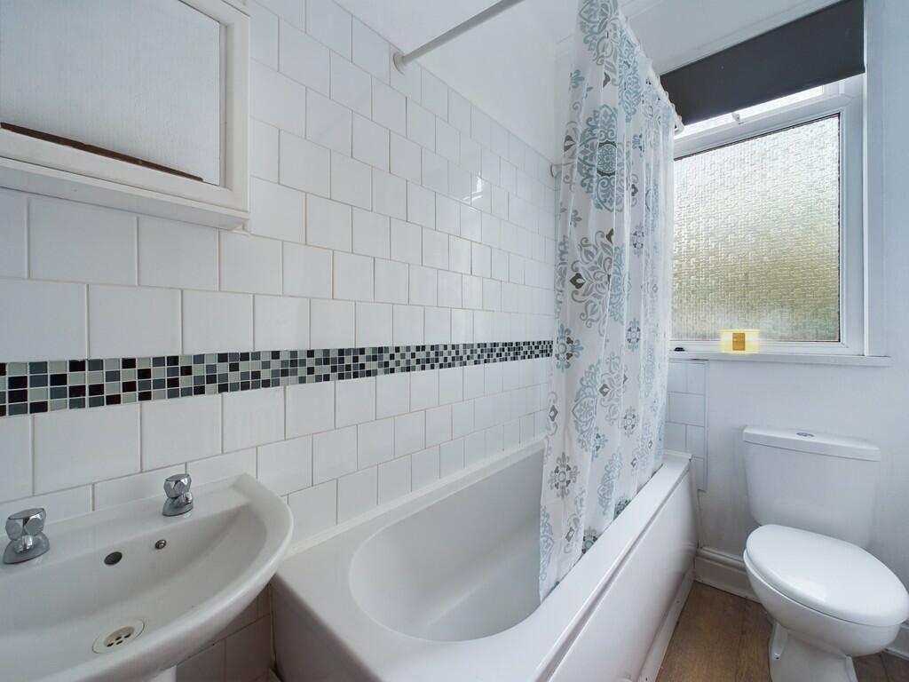 CAM02089G0-PR0374...