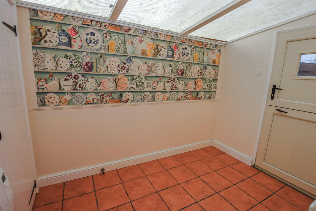 DAY ROOM