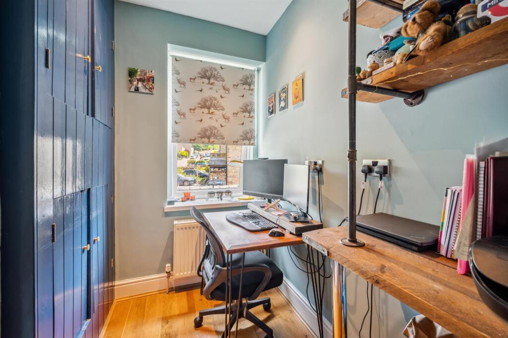 Saxton Mee 2 Fern Royd -0015.jpg