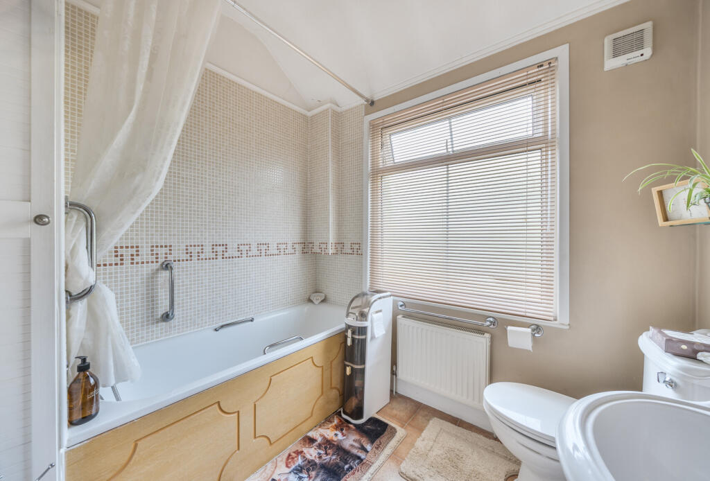 1332491-2-689370d...