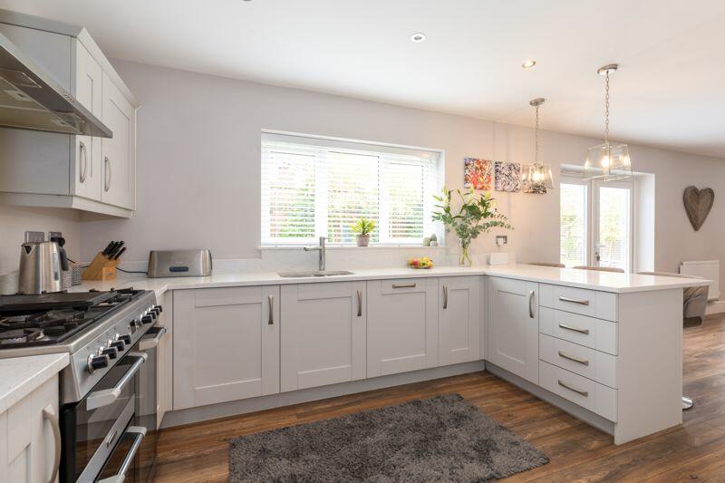 Kitchen Family Room
