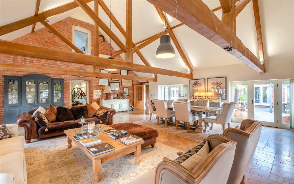 Kitchen/Family Room
