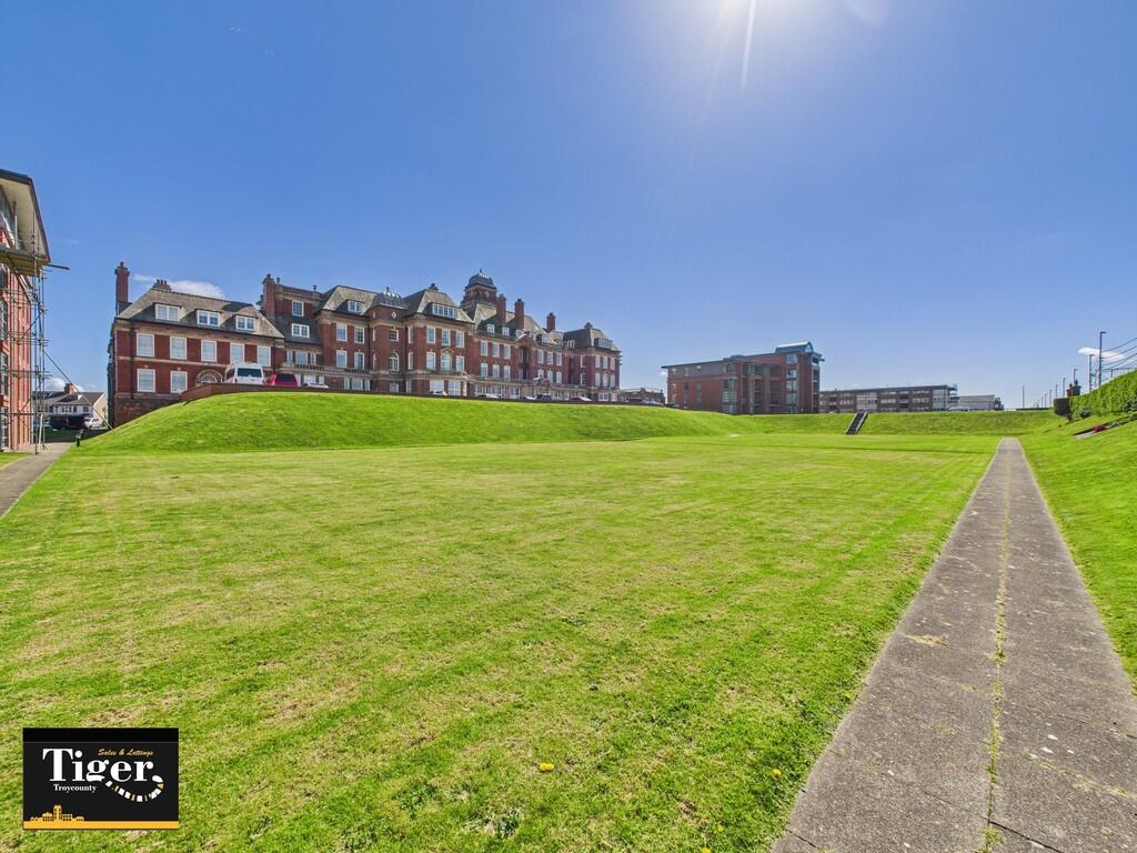 CAM03440G0-PR0304...